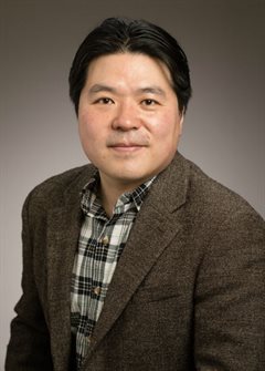 Electrical and Computer Engineering Associate Professor Joohyung Kim